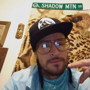 Meet your Posher, Tommy